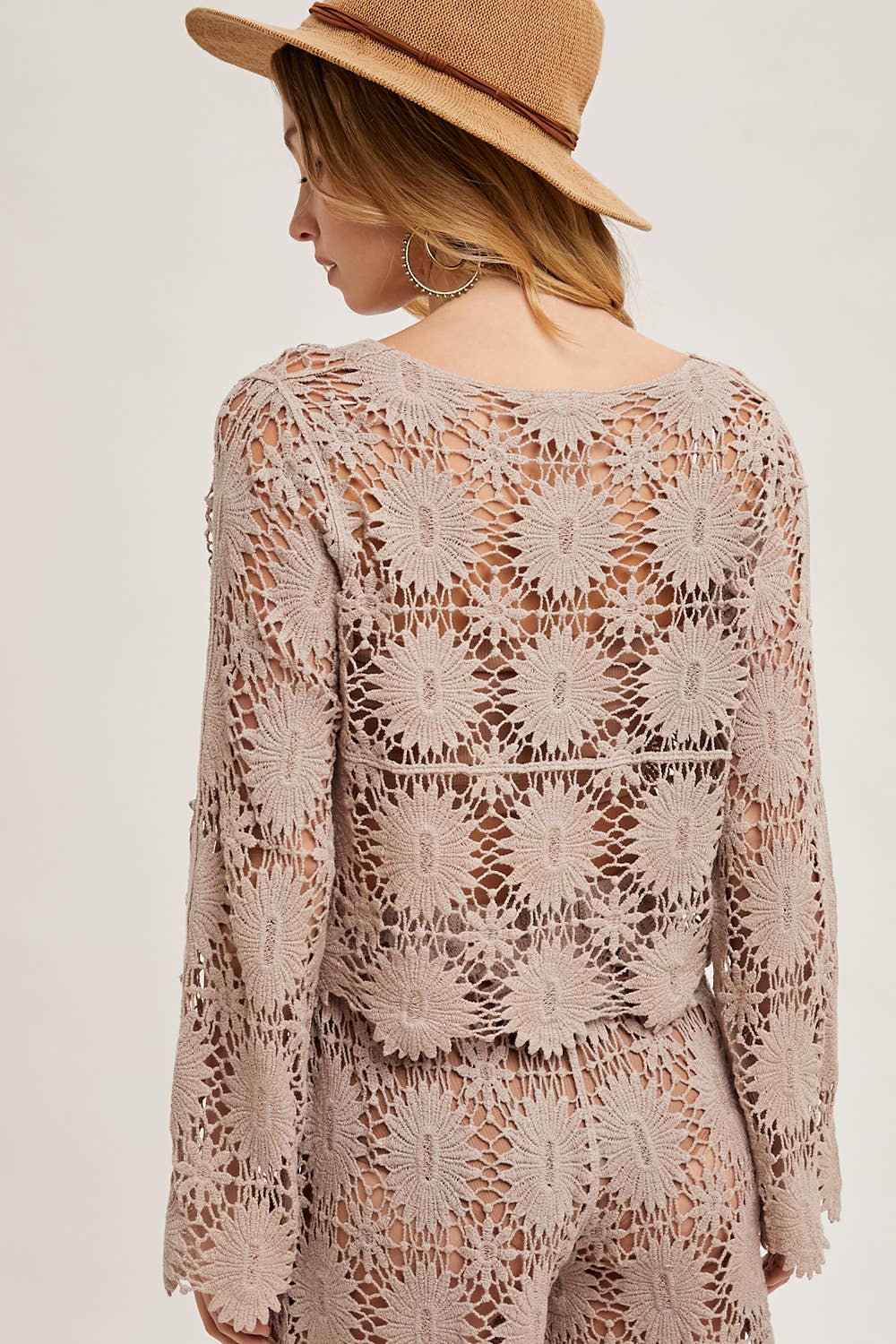 CROCHET CROPPED LONG SLEEVE TOP
