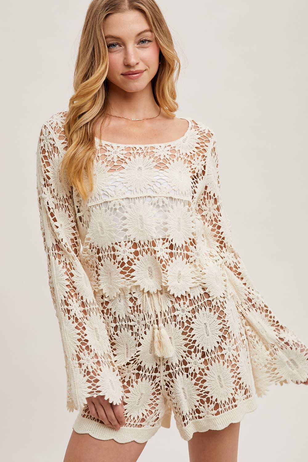 CROCHET CROPPED LONG SLEEVE TOP