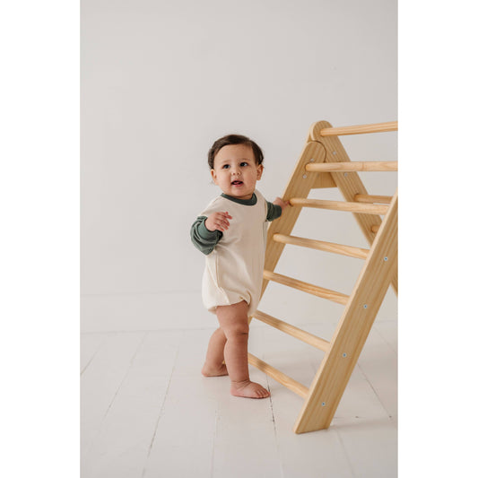 F24 D2: Colorblock Romper