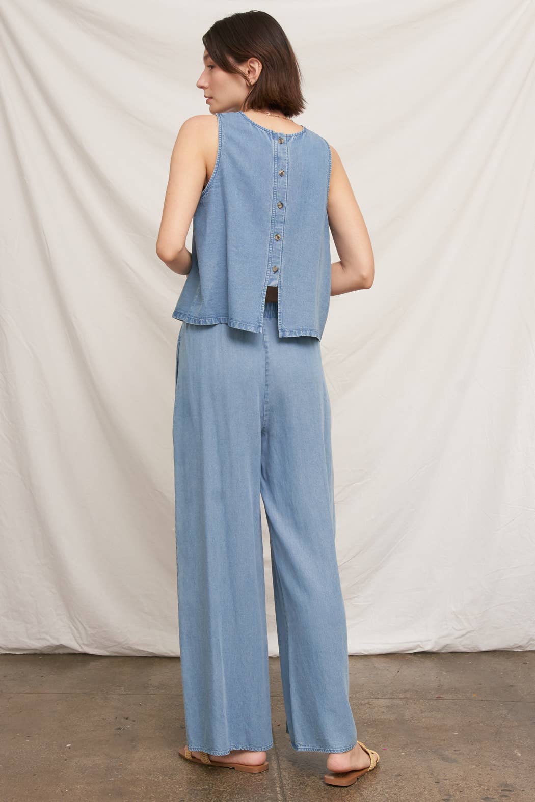Back Button Sleeveless Denim Top