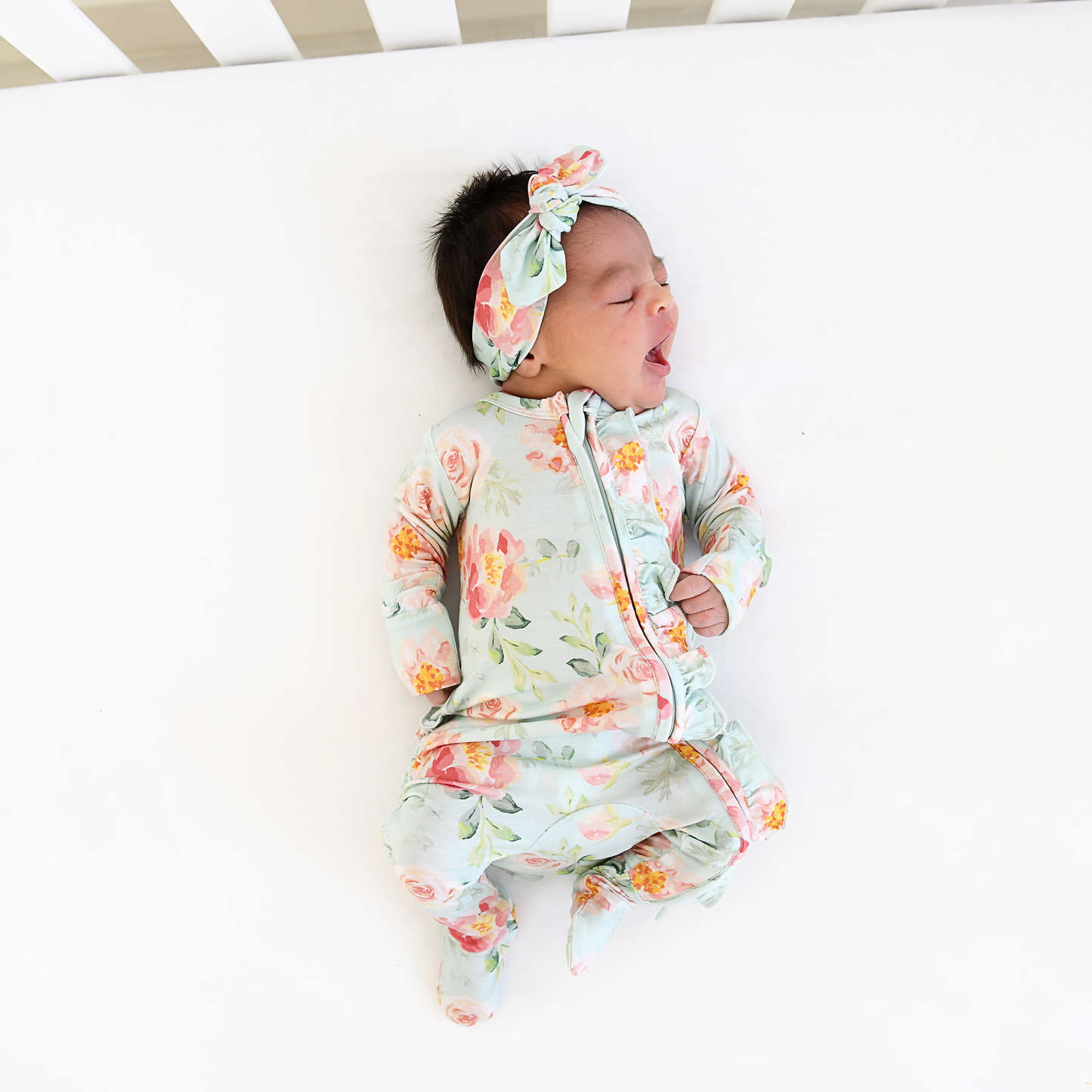 Mae Floral Ruffle Zip