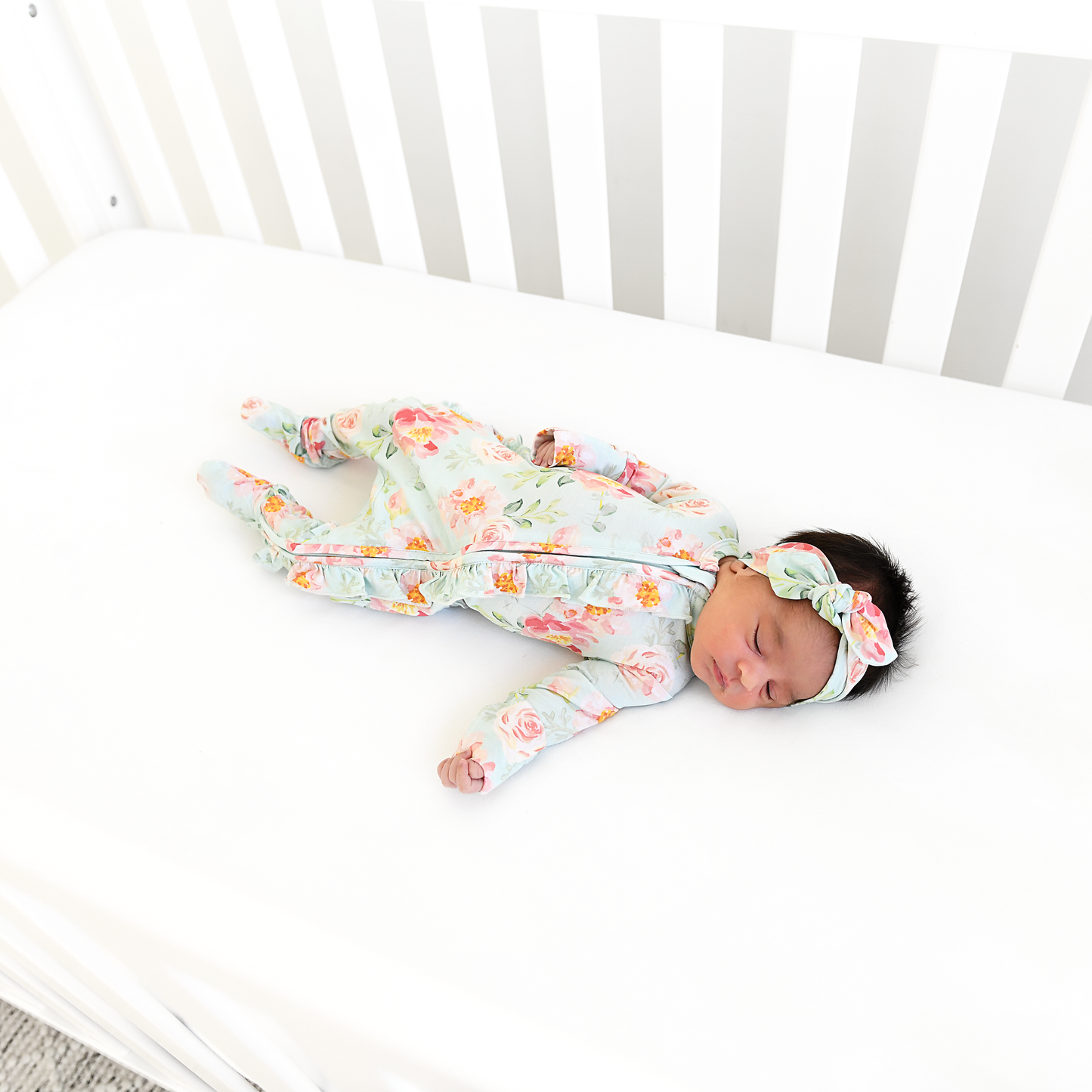 Mae Floral Ruffle Zip